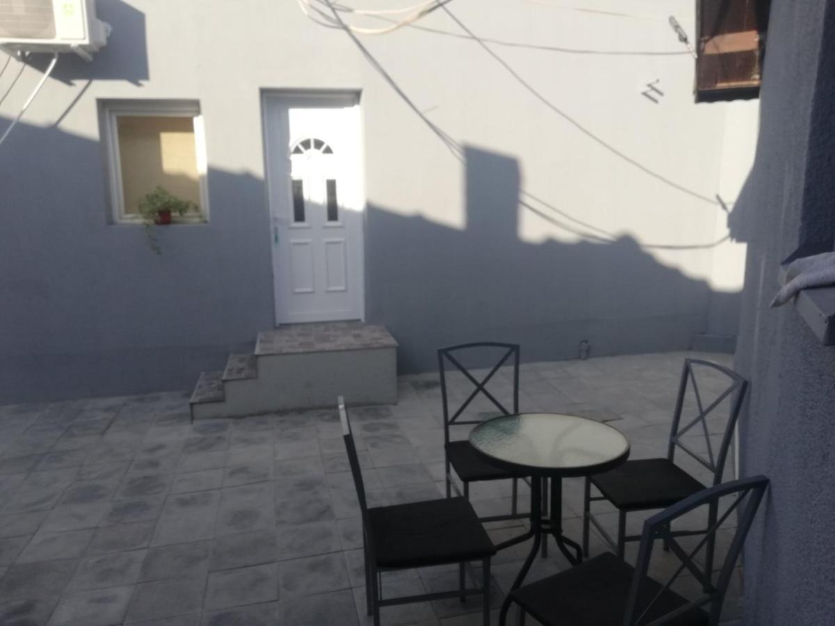 Apartman Mladenovic Apartamento Zaječar Exterior foto